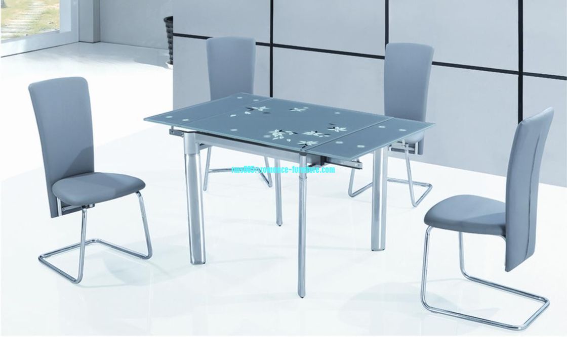 glass top extendable chrome with steel legs dinging table T339