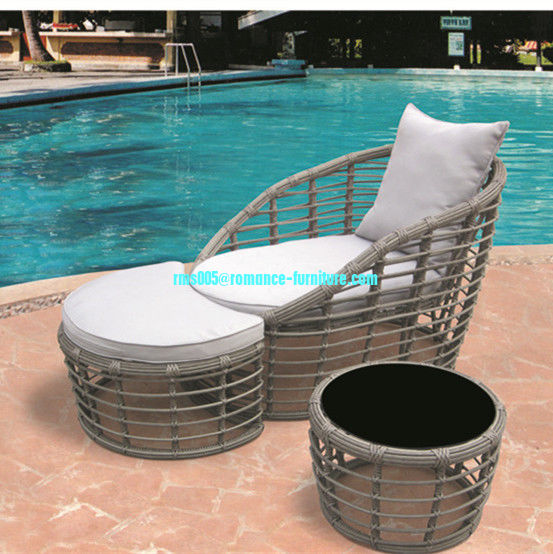 rattan sun lounger with coffee table RMS-0054